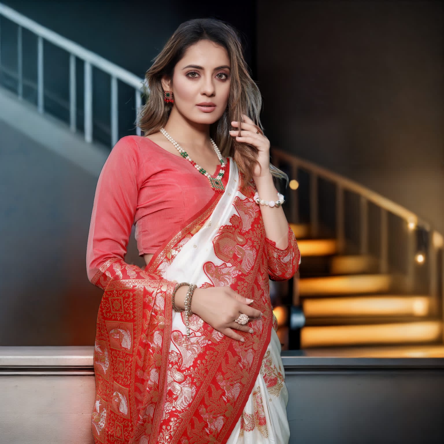 Floral Print Saree with Contrast Border