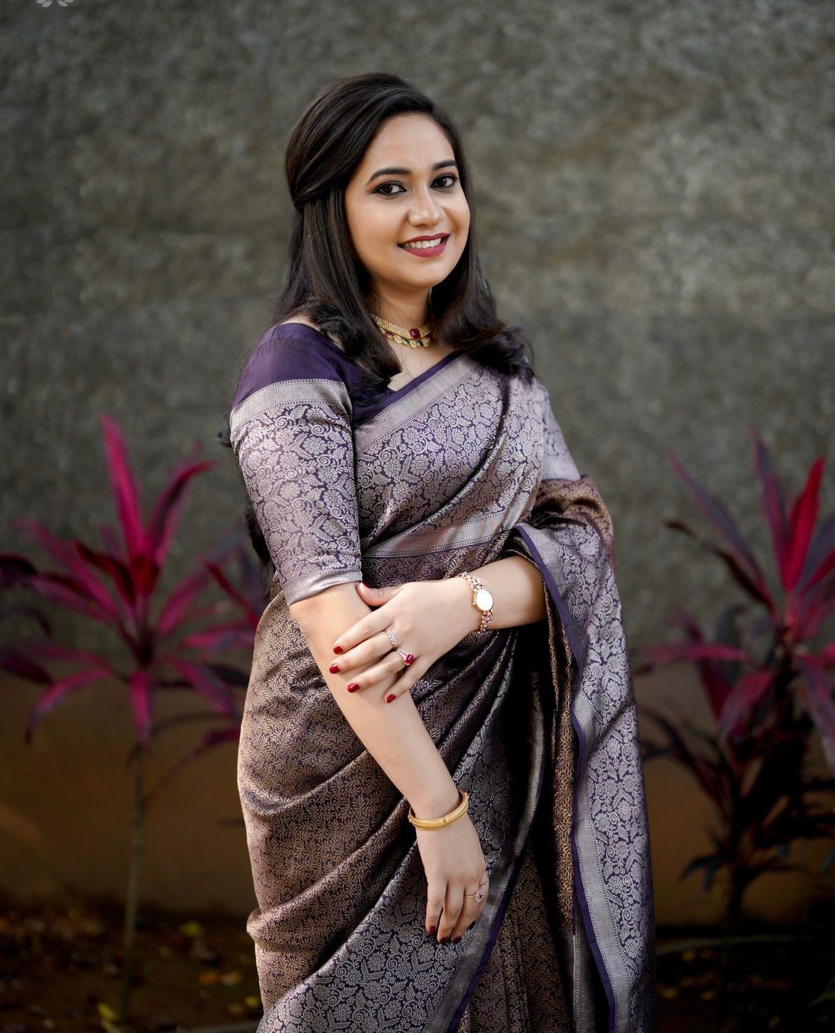 Women Floral Woven Saree with Tassels | FS