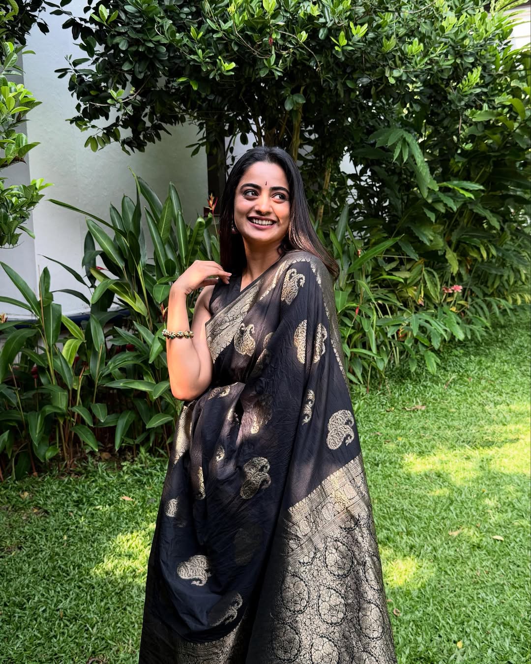 Women's Black Silk Blend Saree with Golden Paisley Woven Design & Rich Zari Border