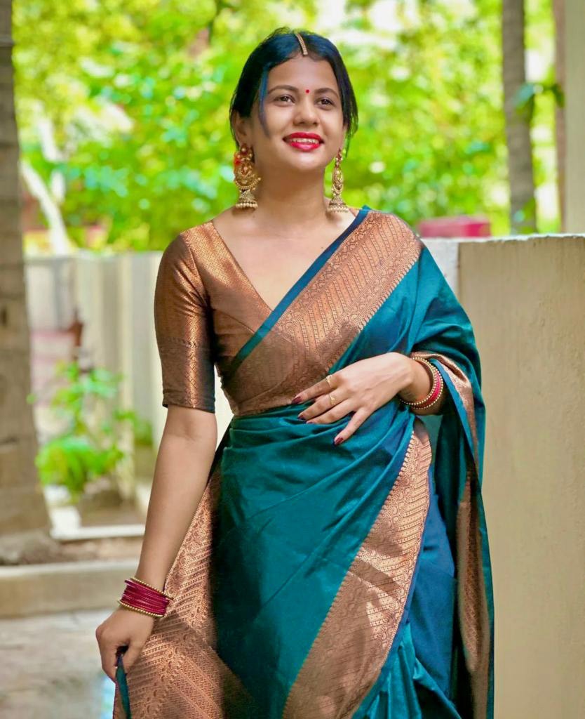 Woven Banarasi Soft Silk Saree with Tassels
