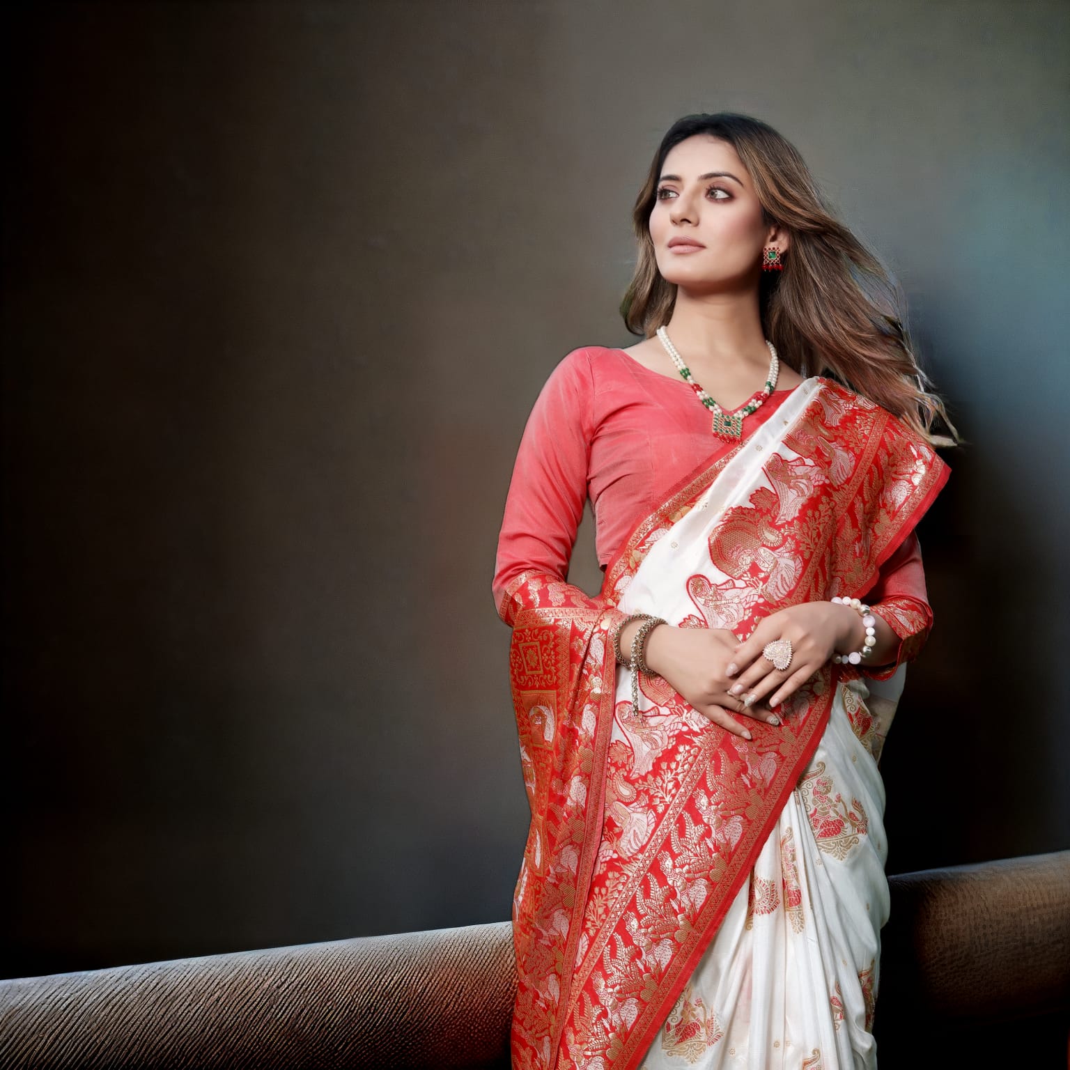 Floral Print Saree with Contrast Border
