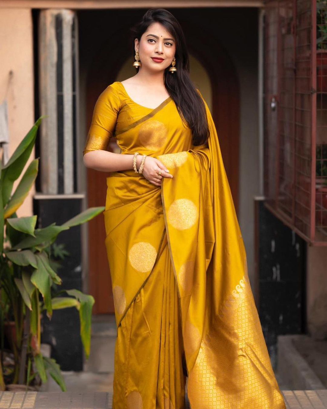 Elegant Yellow Silk Saree with Gold Polka Motifs & Rich Designer Pallu