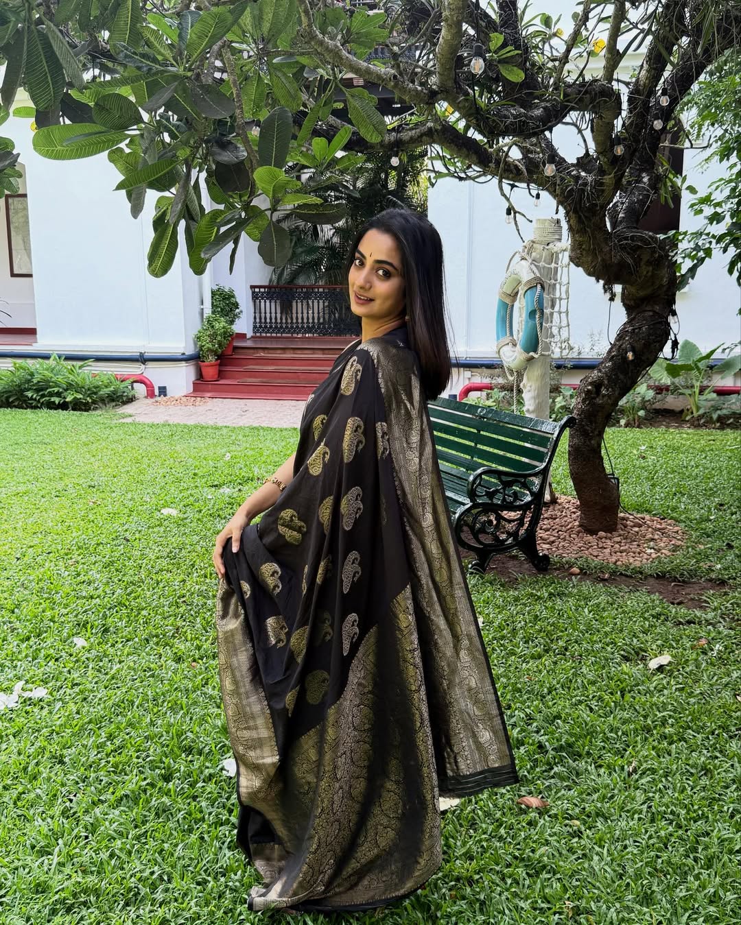 Women's Black Silk Blend Saree with Golden Paisley Woven Design & Rich Zari Border
