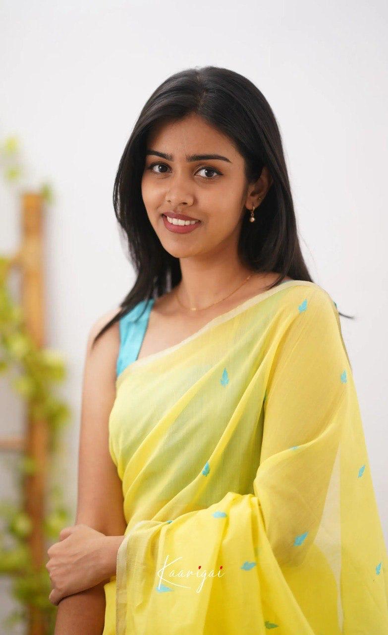 Women's Lemon Yellow Organza Saree with Sky Blue Contrast Pallu & Delicate Woven Motifs