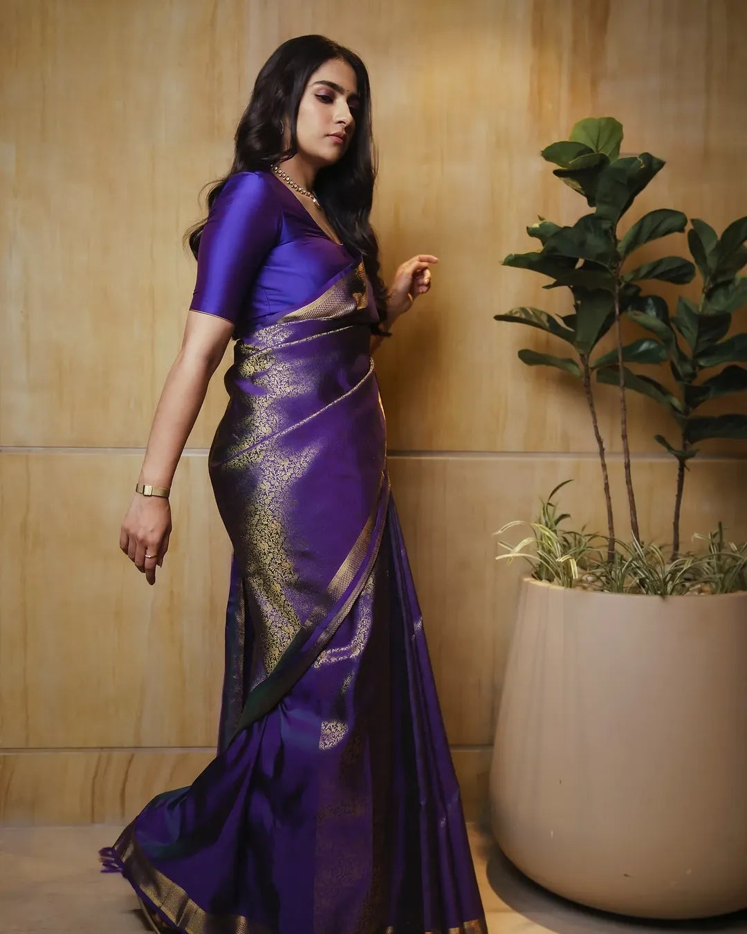 FANCY BANARASI SOFT SILK ZARI WEAVING WORK SAREE WITH UNSTITCHED BLOUSE PURPLE
