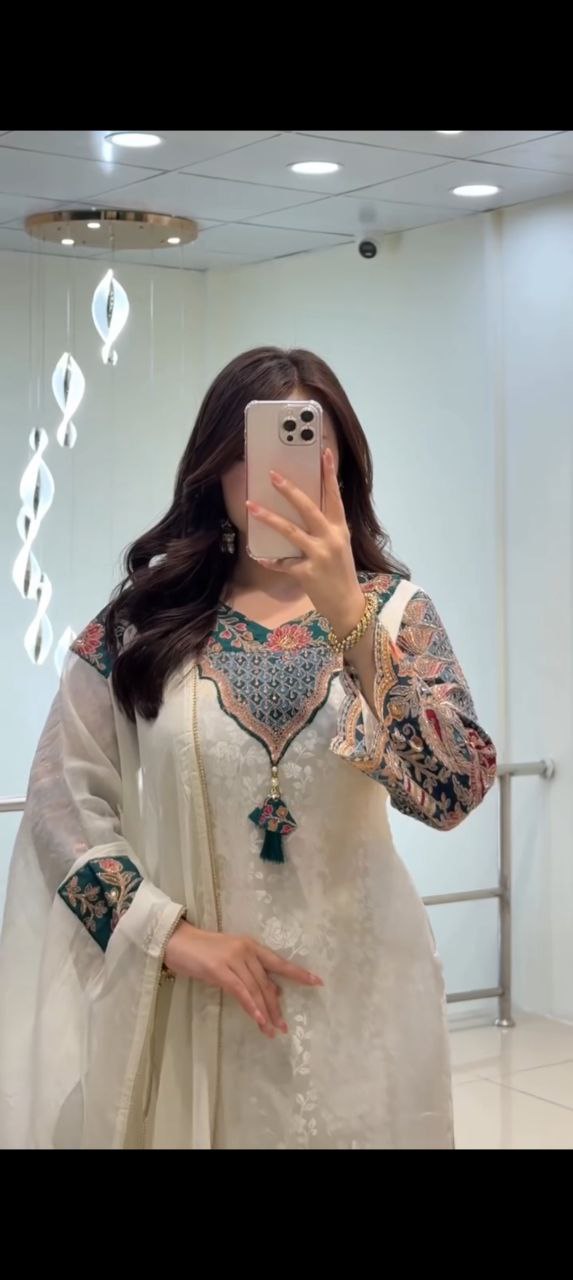 Elegant Ivory Embroidered Kurta Set with Red Floral Dupatta