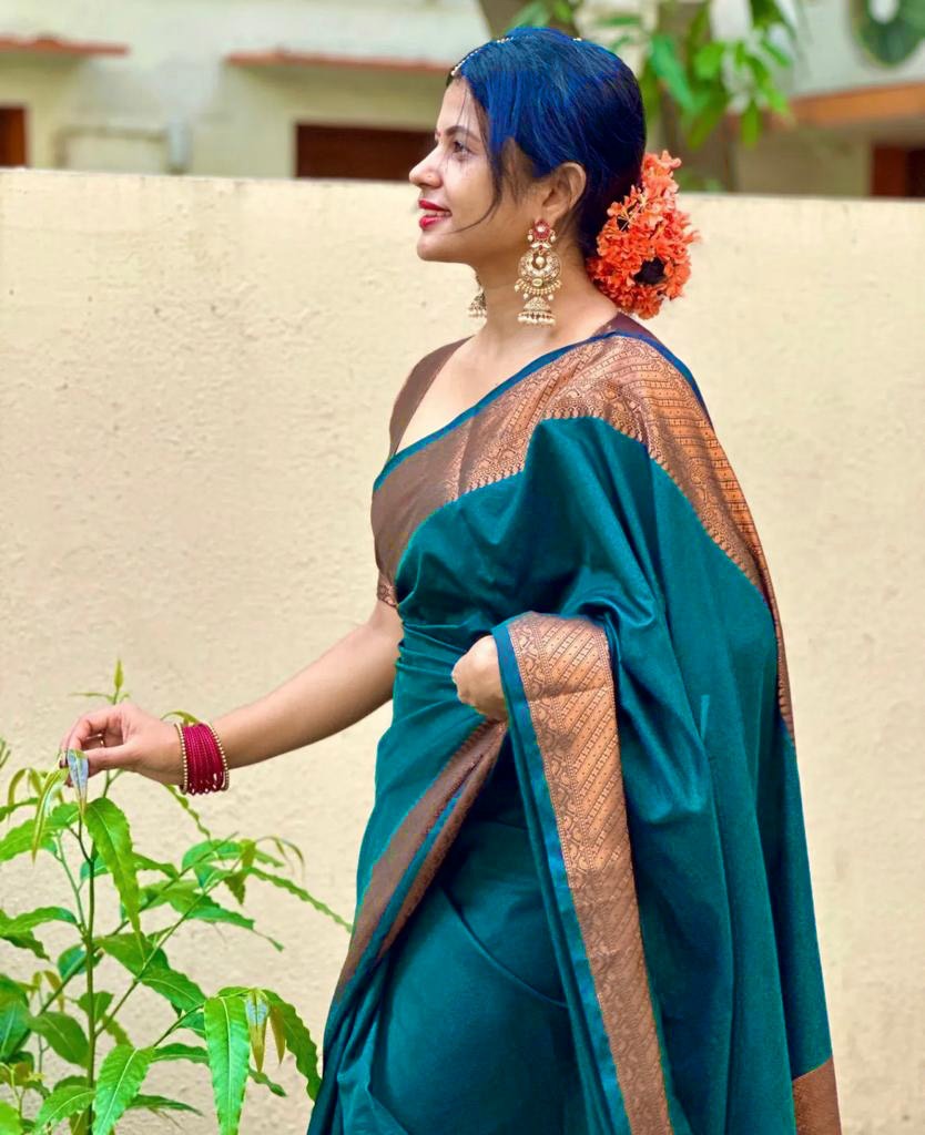 Woven Banarasi Soft Silk Saree with Tassels