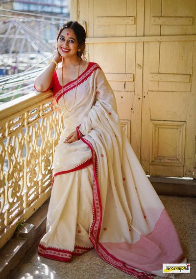 Women's White Saree with Red Embroidered Border