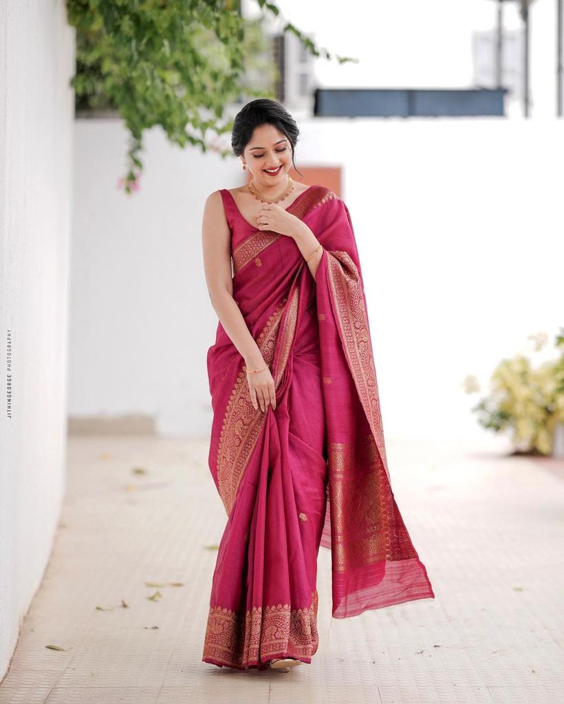 Women Woven Kanjeevaram Silk Saree