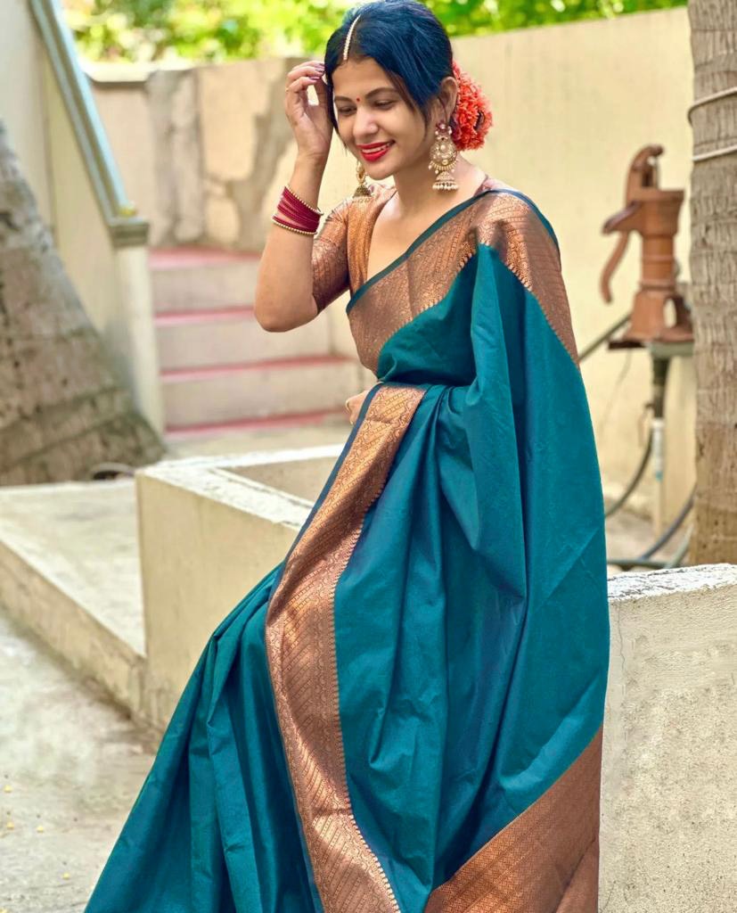 Woven Banarasi Soft Silk Saree with Tassels
