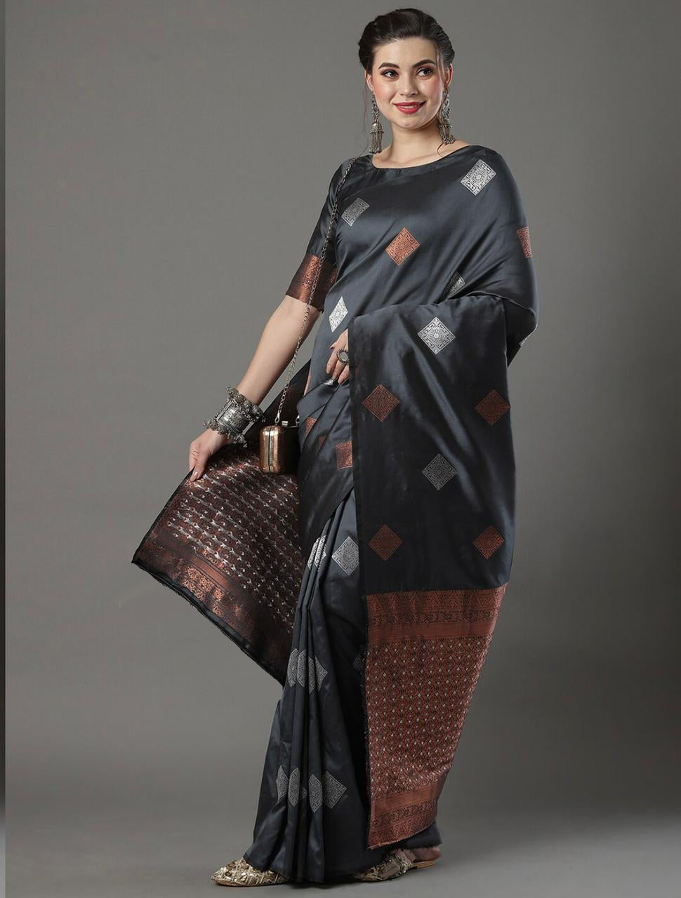 Women Silk Saree with Contrast Border | FS