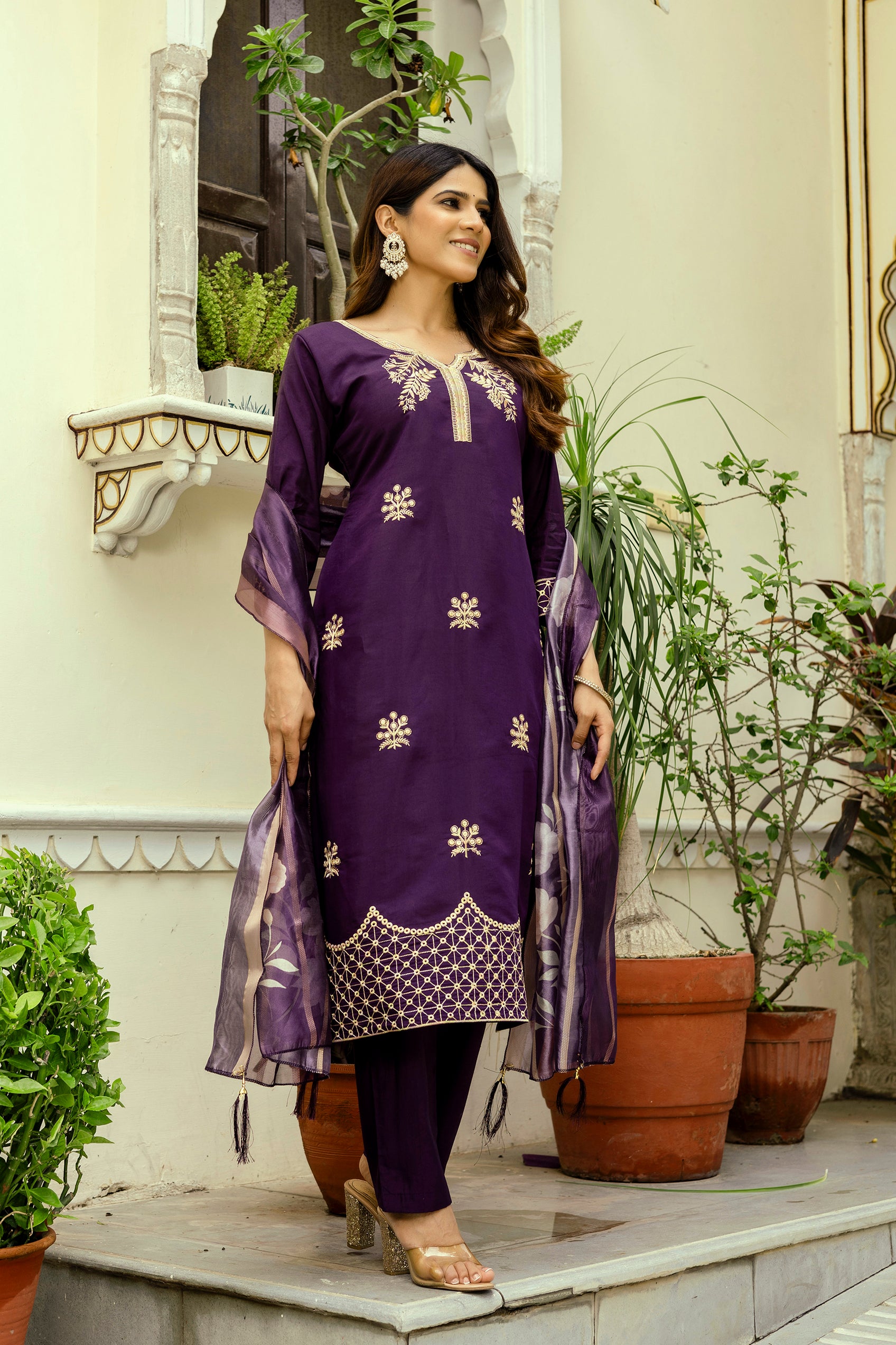 Wine Purple Embroidered Kurta Pant Set with Floral Organza Dupatta
