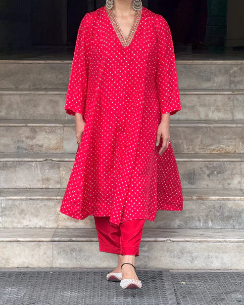 Handmade & Handembroidered Bandhini Silk Kurta set