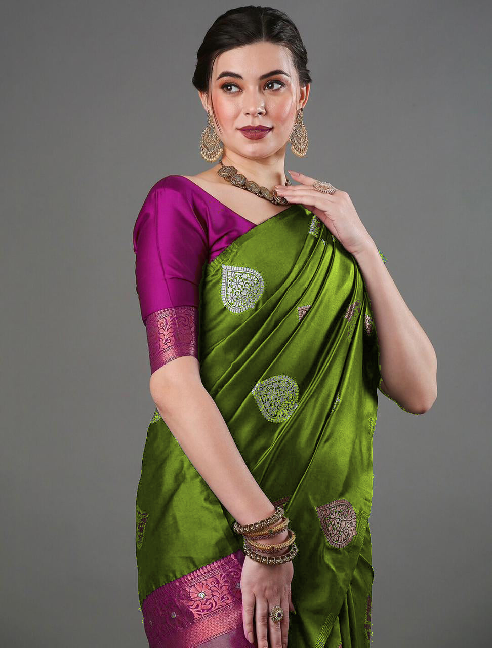 Elegant Mehendi Green Silk Saree with Zari Motifs & Rich Pink Border