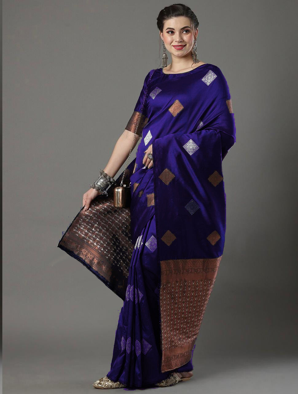 Women Silk Saree with Contrast Border | FS