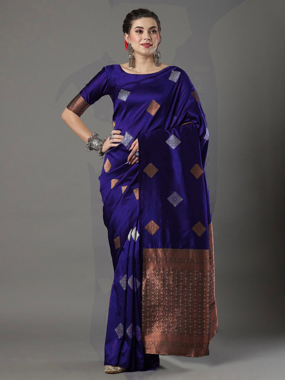 Women Silk Saree with Contrast Border | FS