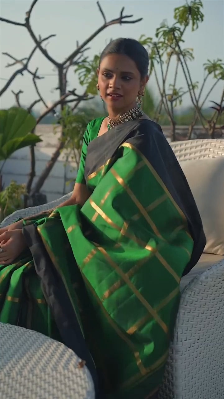 Twirling Dark Green Soft Silk Saree With Bucolic Blouse Piece
