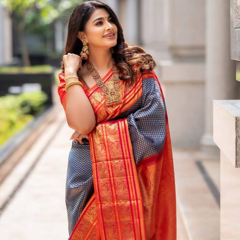 Woven Design Zari Pure Cotton Kanjeevaram Saree