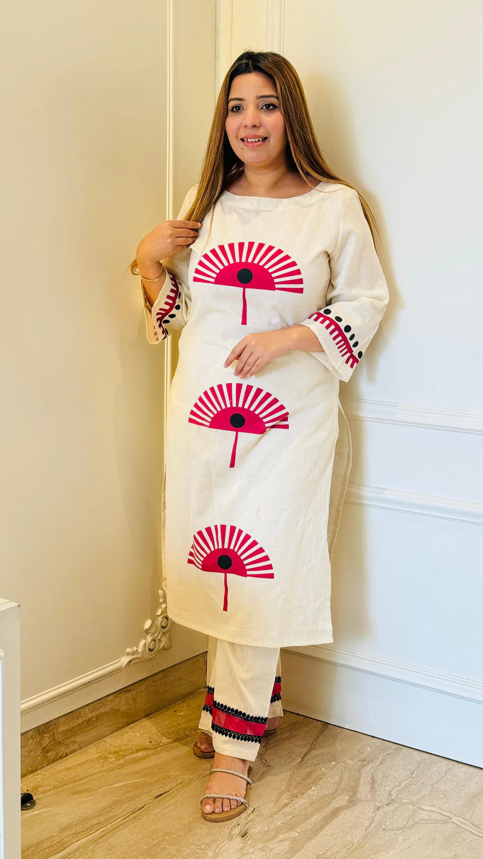 White Cotton Kurta Set with Graphic Fan Prints