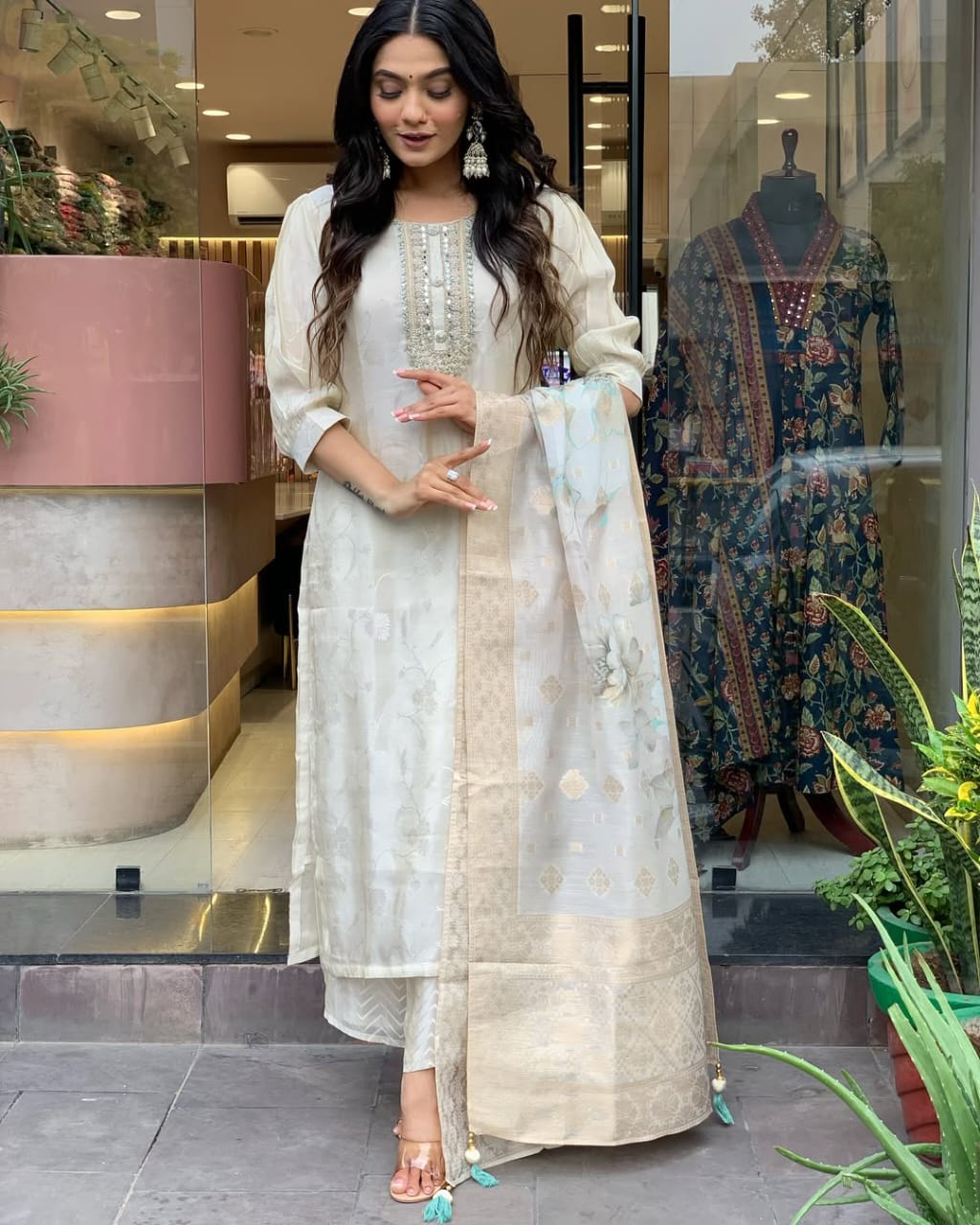 Elegant Off-White Embroidered Kurta Set with Dupatta