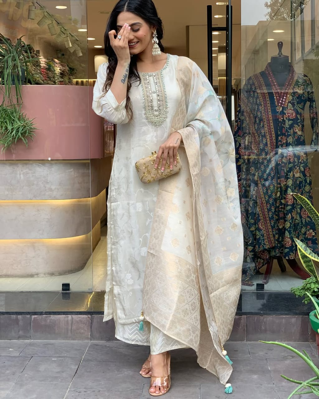 Elegant Off-White Embroidered Kurta Set with Dupatta
