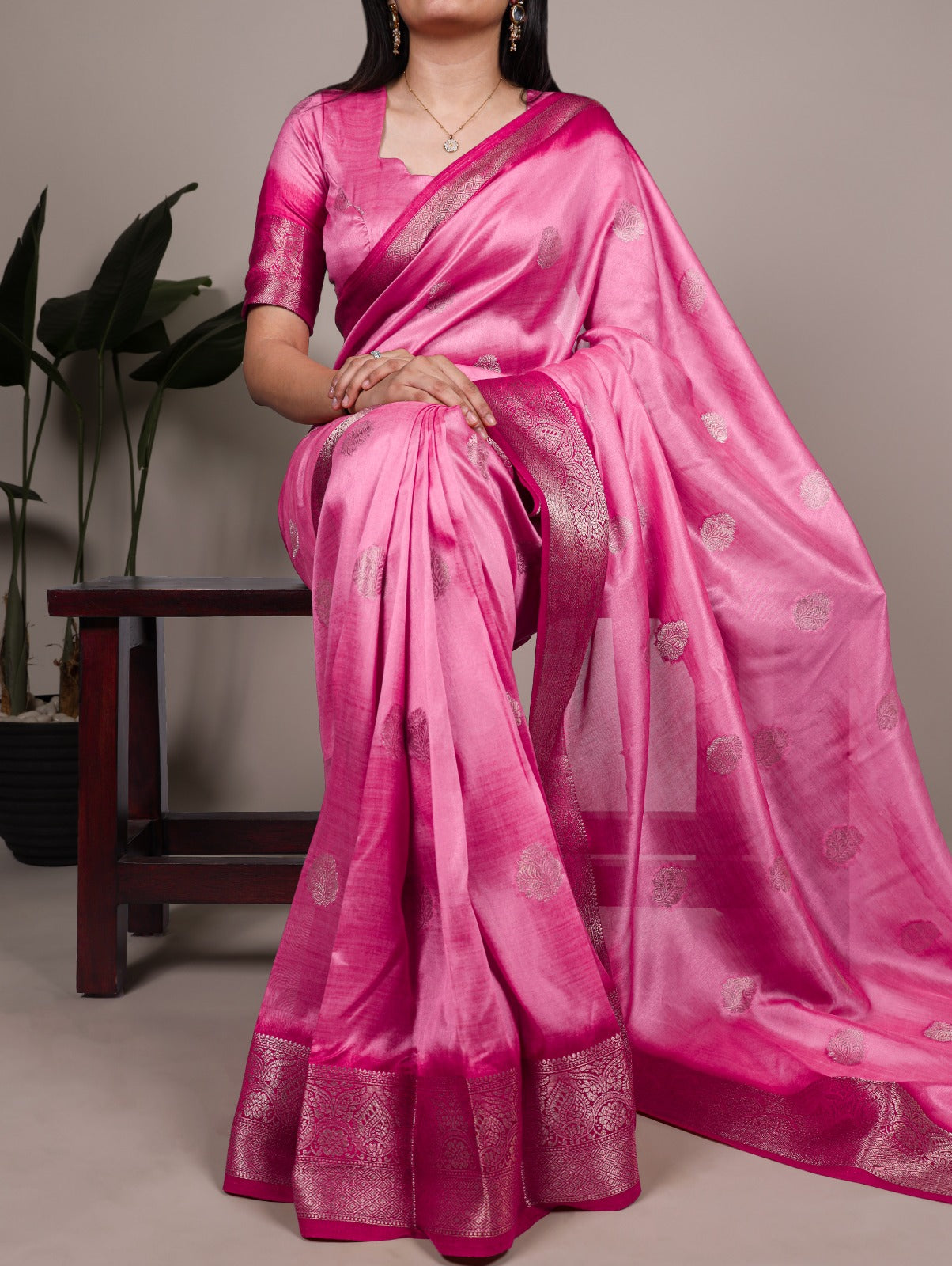 The perfect saree for when you want timeless beauty and modern grace