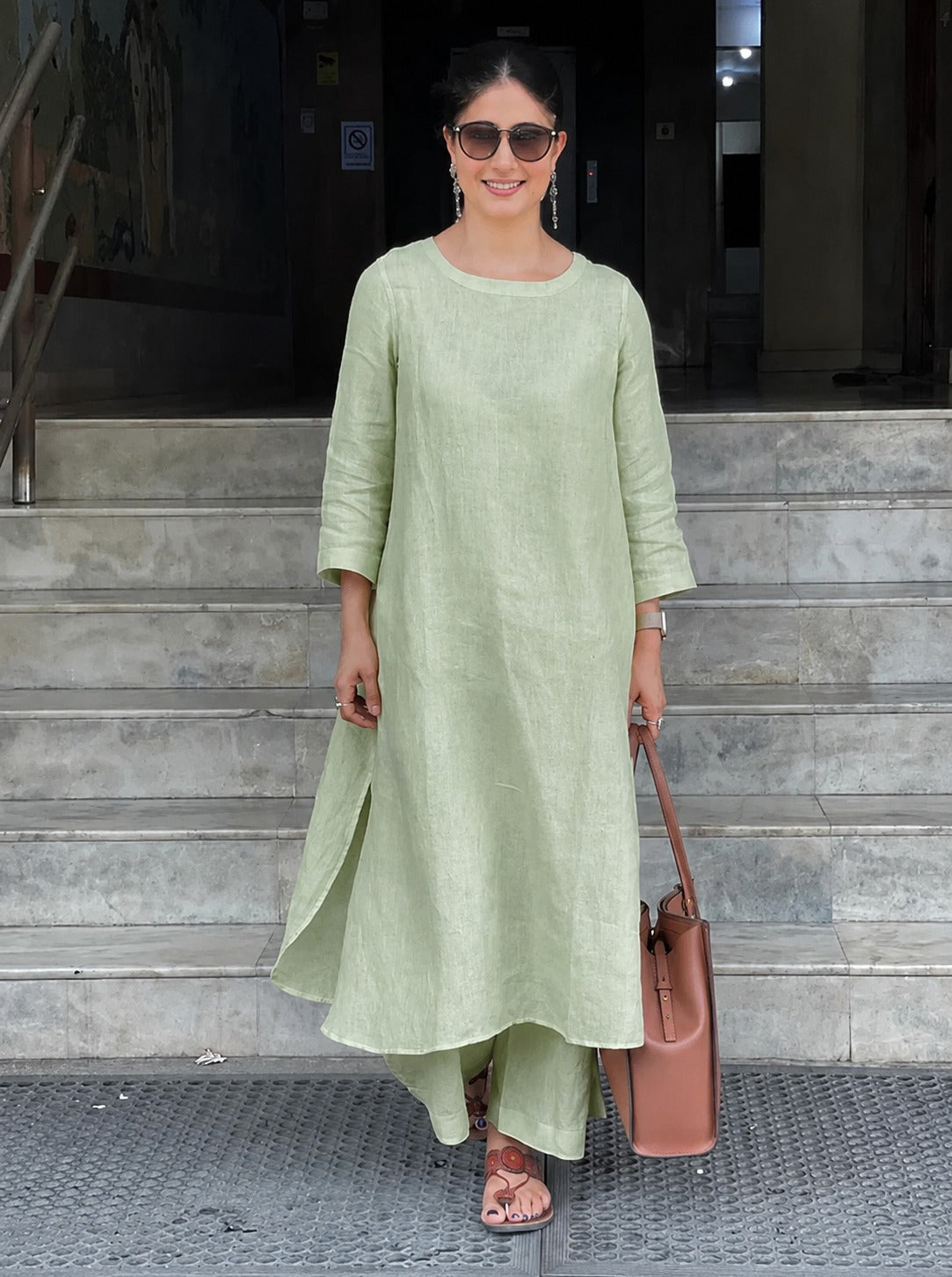 Women's Solid Sage Green Cotton Linen Straight Kurta Palazzo Set