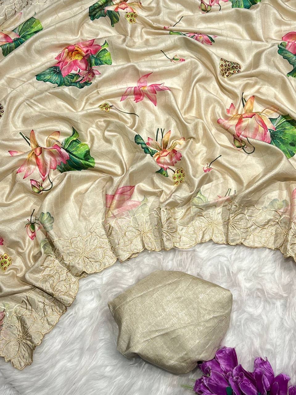 Floral Print Bollywood Cotton Blend Saree (Multicolor)