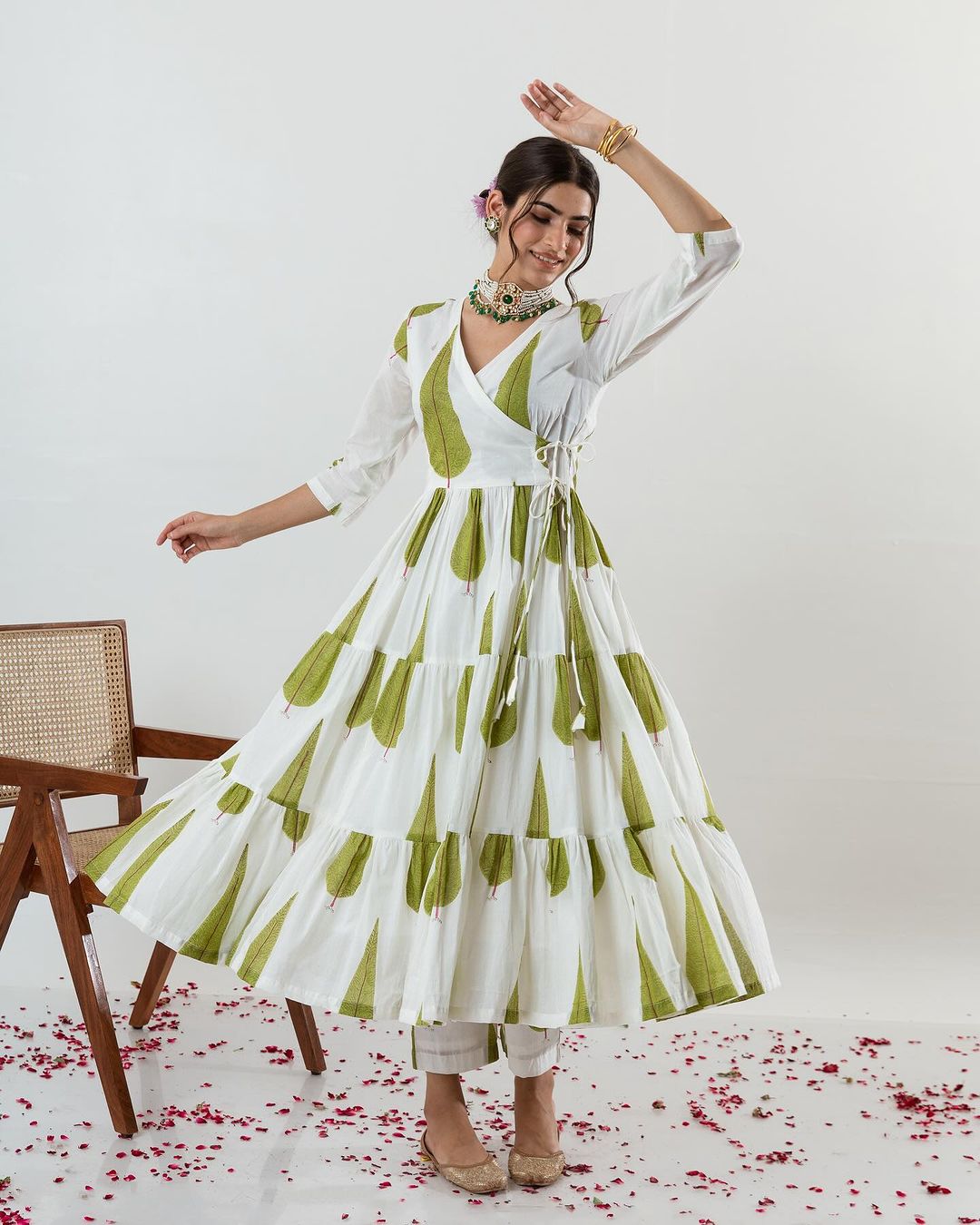 Jungle Cypress Suit Set