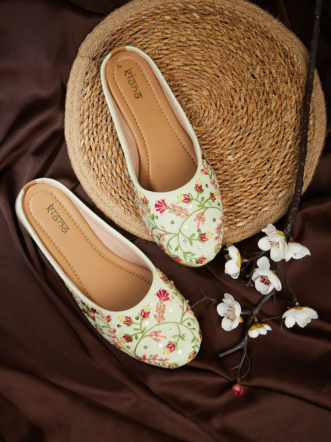 Stylish Women's Round Toe Shoes in White with Embroidered & Handwork