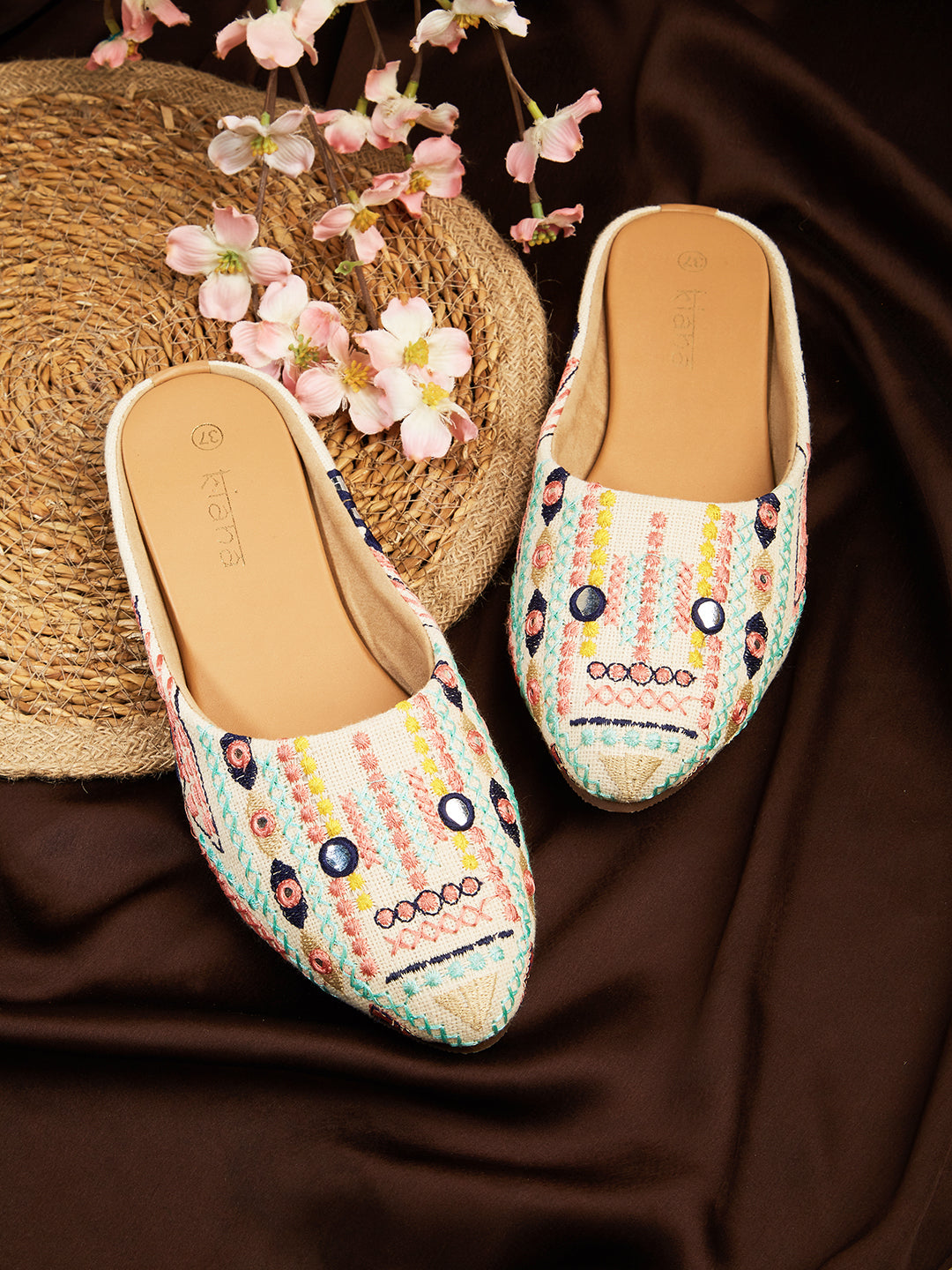 Slip-On Embellished Ballerinas | 3