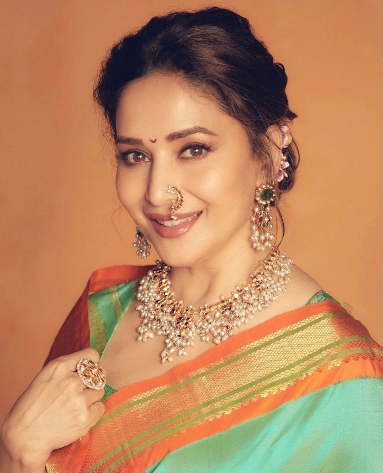 Aqua Green Kanjivaram Silk Saree with Orange Contrast Zari Border