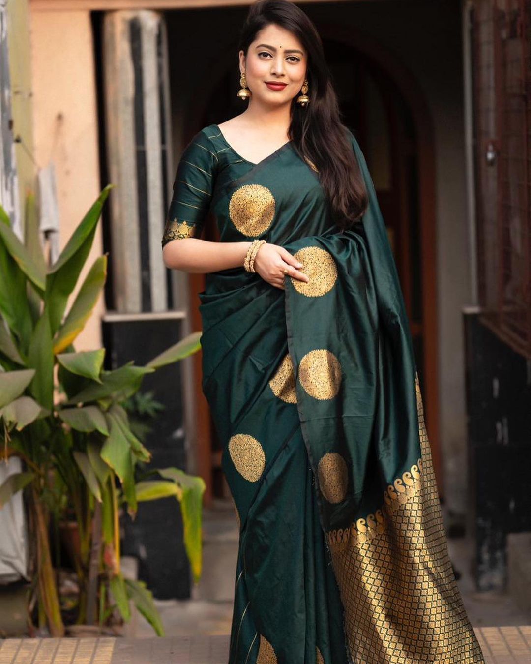 Elegant Bottle Green Silk Saree with Gold Polka Motifs & Rich Designer Pallu