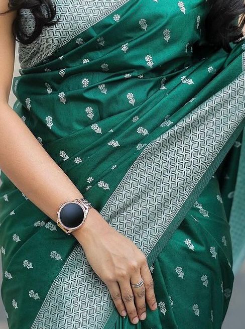 Women's Emerald Green Printed Saree with Silver Border