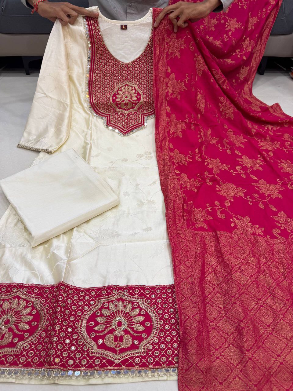 Elegant Ivory Embroidered Kurta Set with Red Floral Dupatta