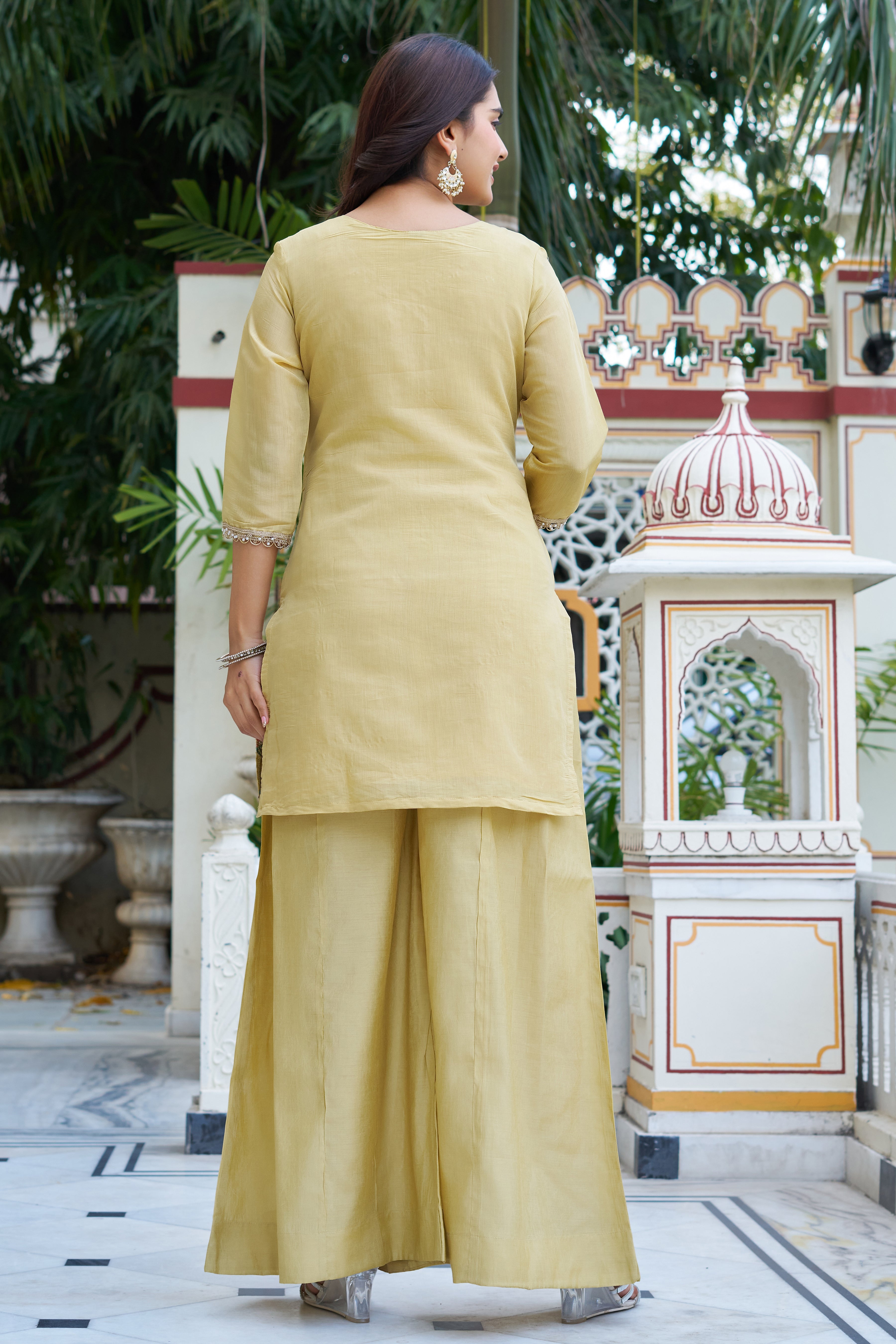 Elegant Pastel Embroidered Kurta Palazzo Set with Dupatta – Ethnic Party Wear Suit