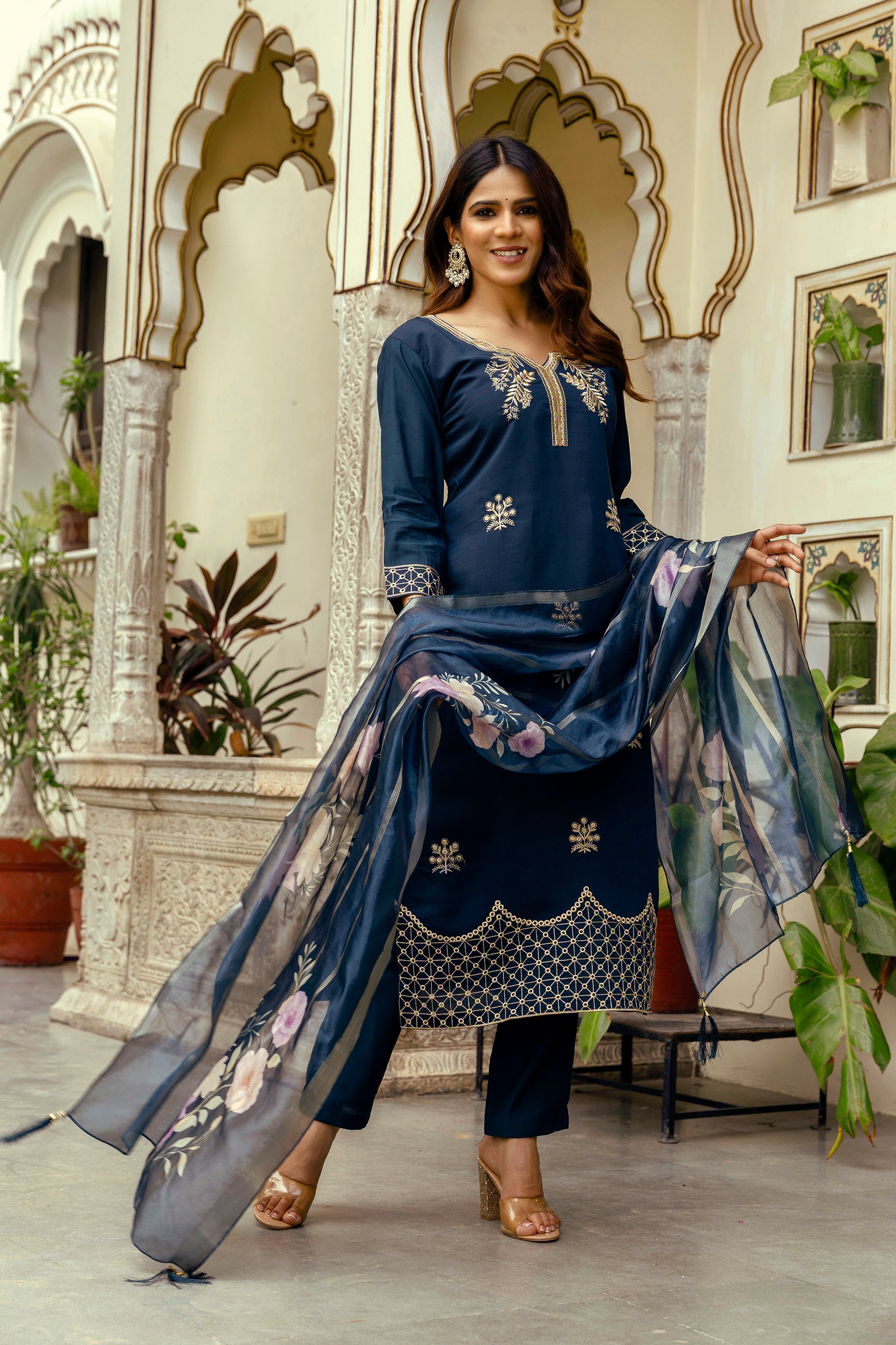 Navy Blue Embroidered Kurta Pant Set with Organza Dupatta