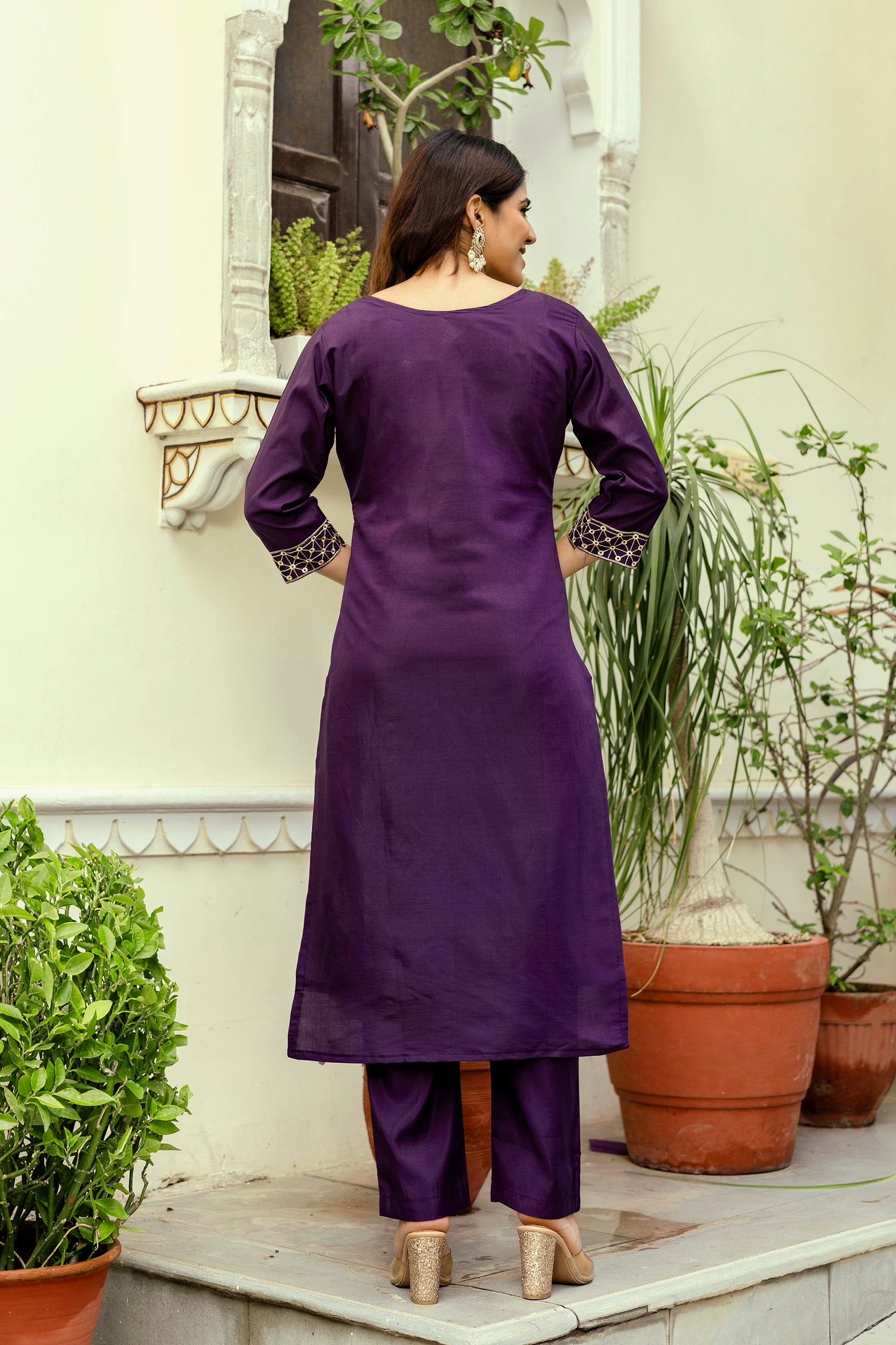Wine Purple Embroidered Kurta Pant Set with Floral Organza Dupatta