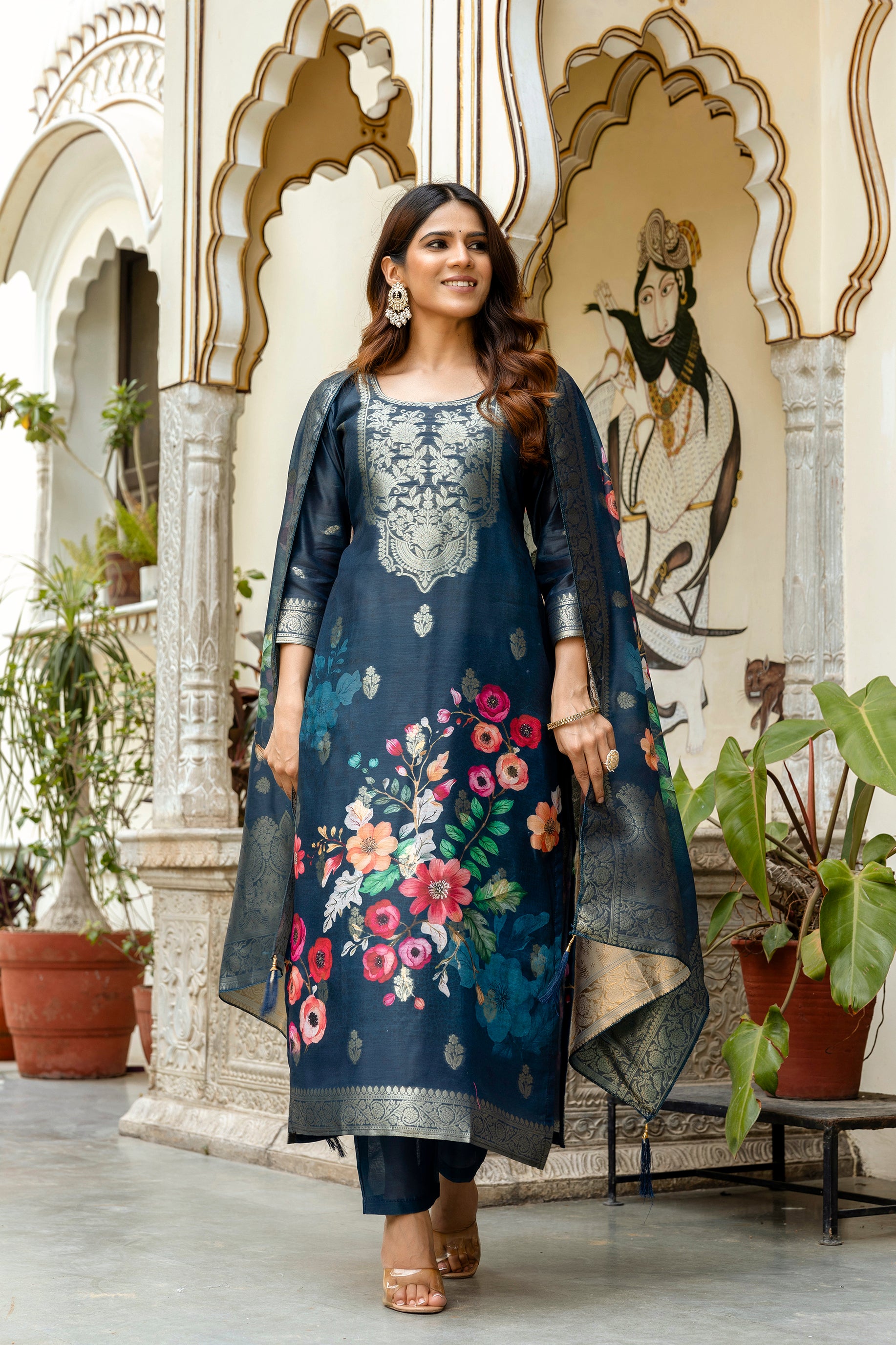 Elegant Floral Woven Ethnic Suit Set with Dupatta