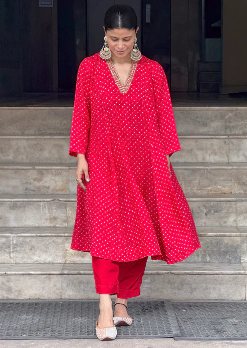 Handmade & Handembroidered Bandhini Silk Kurta set