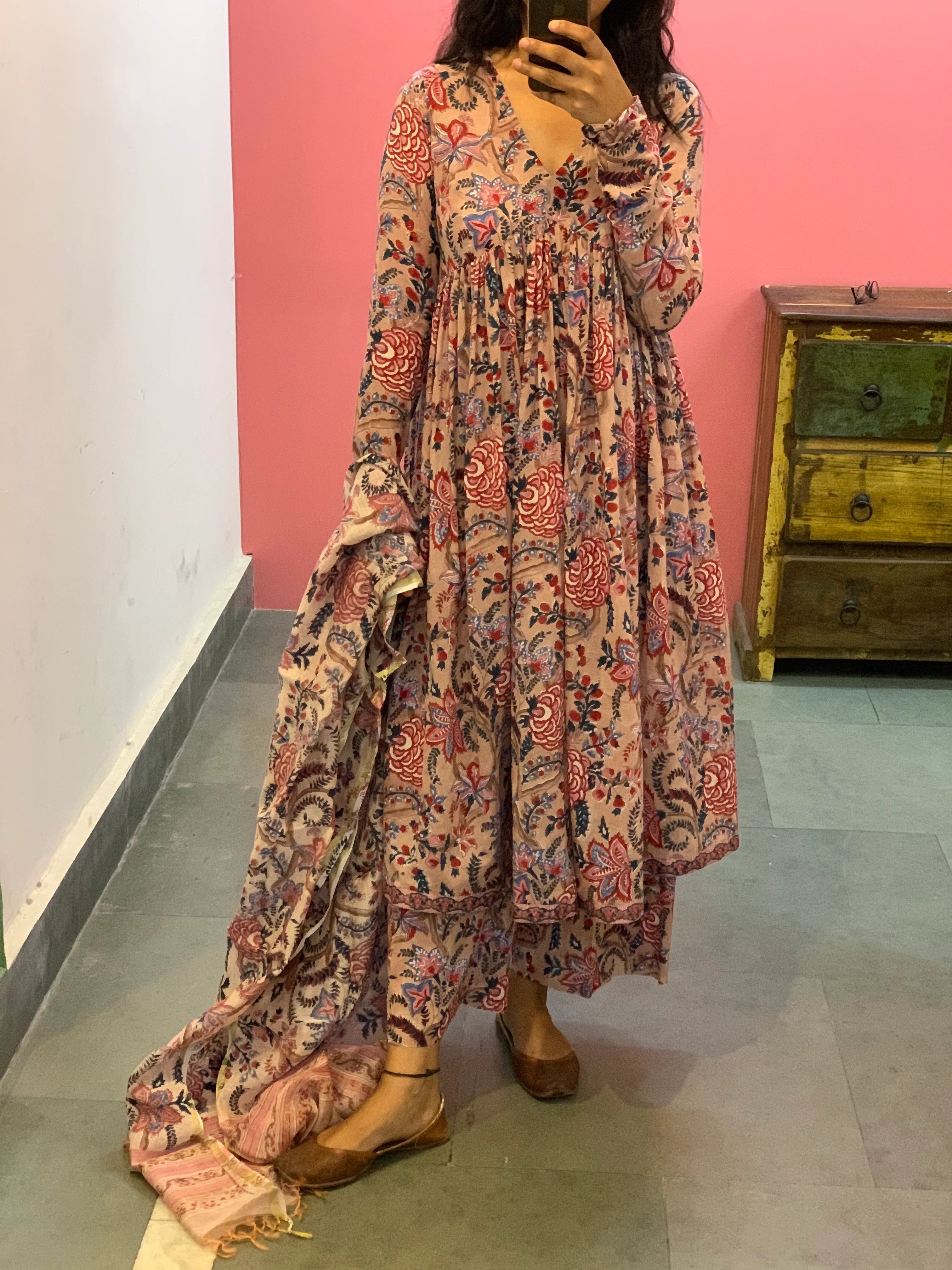 Beige Floral Printed Anarkali Kurta Set with Dupatta – Elegant Ethnic Wear