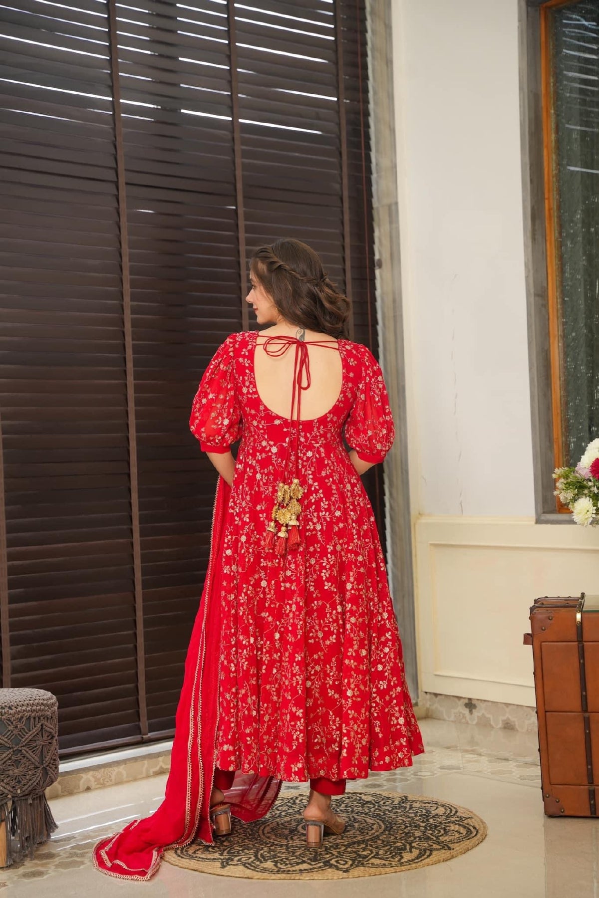 Alice red embroidered suit set