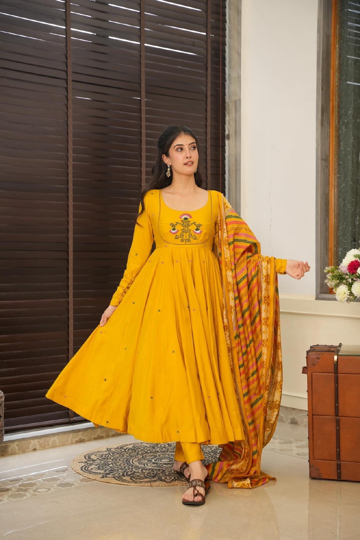 Hadiya yellow suit set