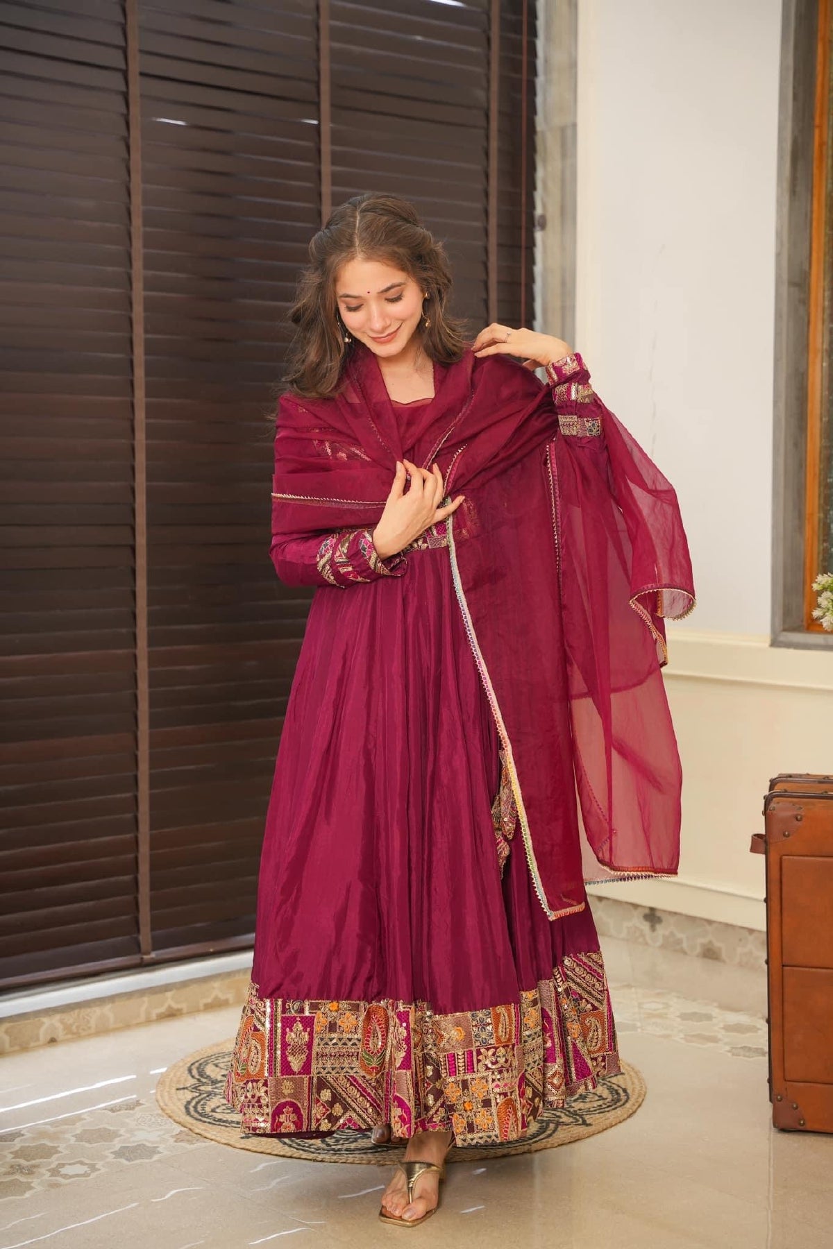 Eeswari silk heavy suit set