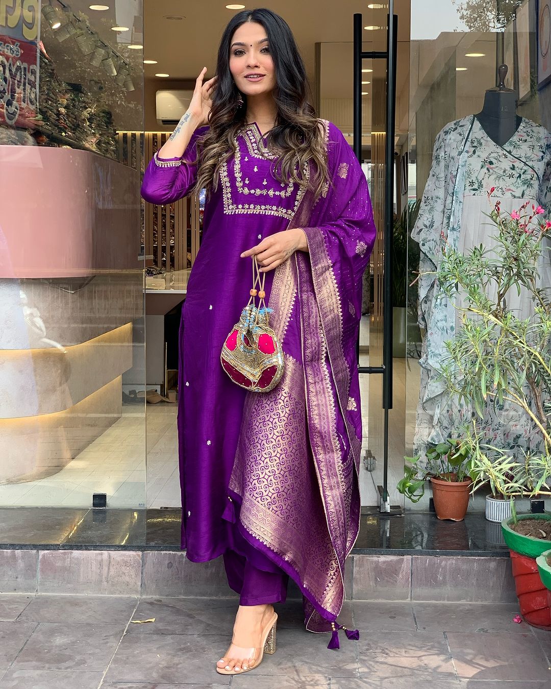 Women Embroidered Straight Kurta Set