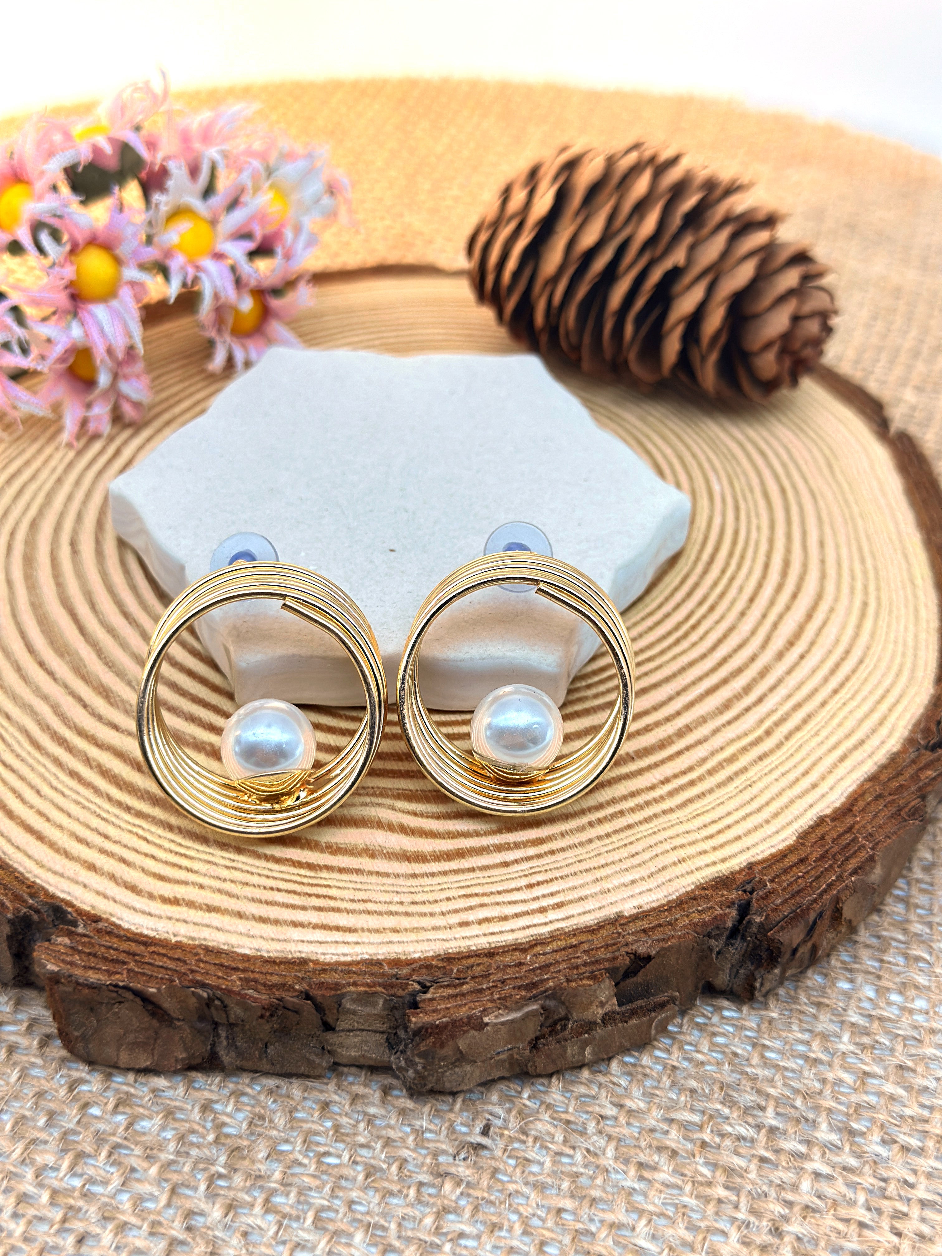 New Trendy Korean Golden Stud Earrings Women Earring Statement Bollywood Girls Pearl