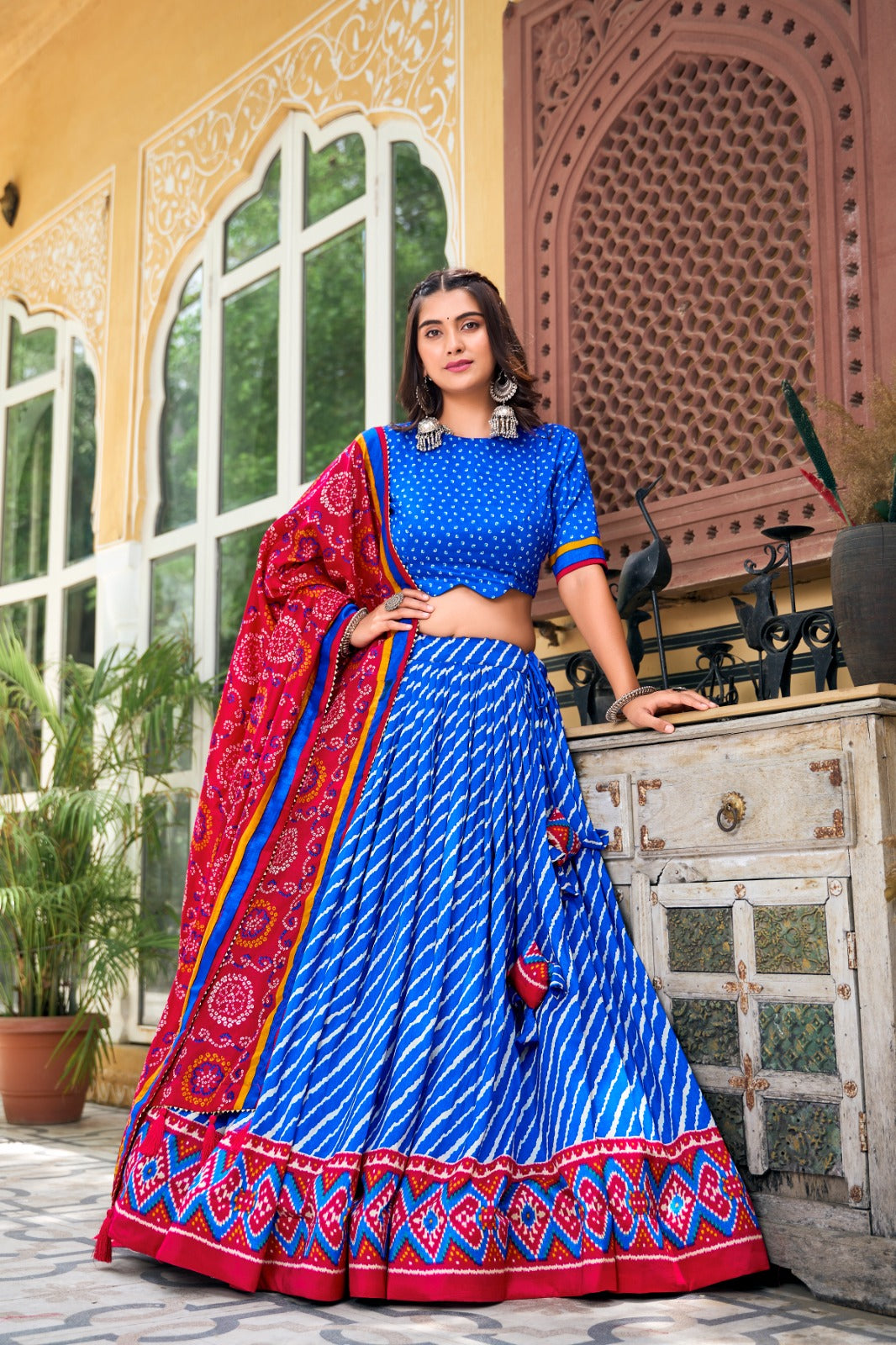 ELEGANT TUSSAR SILK LEHENGA CHUNNI WITH LEHERIYA AND PATOLA PRINT