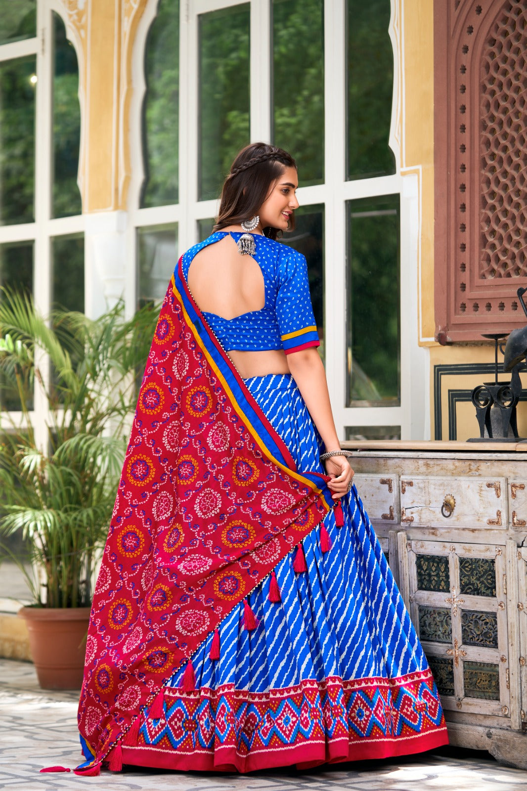 ELEGANT TUSSAR SILK LEHENGA CHUNNI WITH LEHERIYA AND PATOLA PRINT