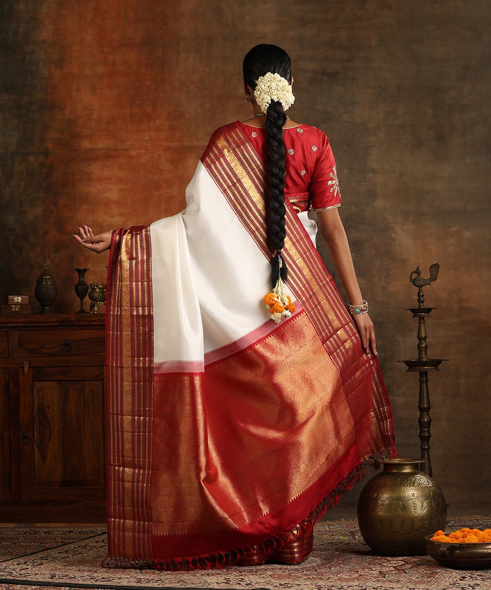 Women's Heavy Banarasi Silk Woven Pattern Modern Jacquard Work