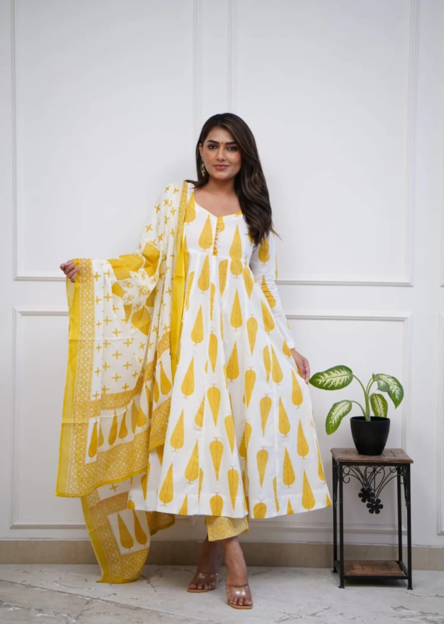 Trending Cotton Suit set in Printed New design kurta Pant with Dupatta